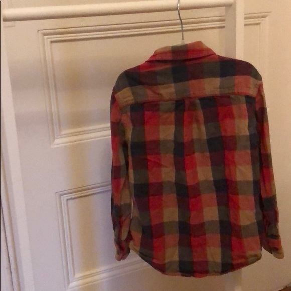 Tucker Tate medium weight plaid button down 🍁 - Picture 4 of 6